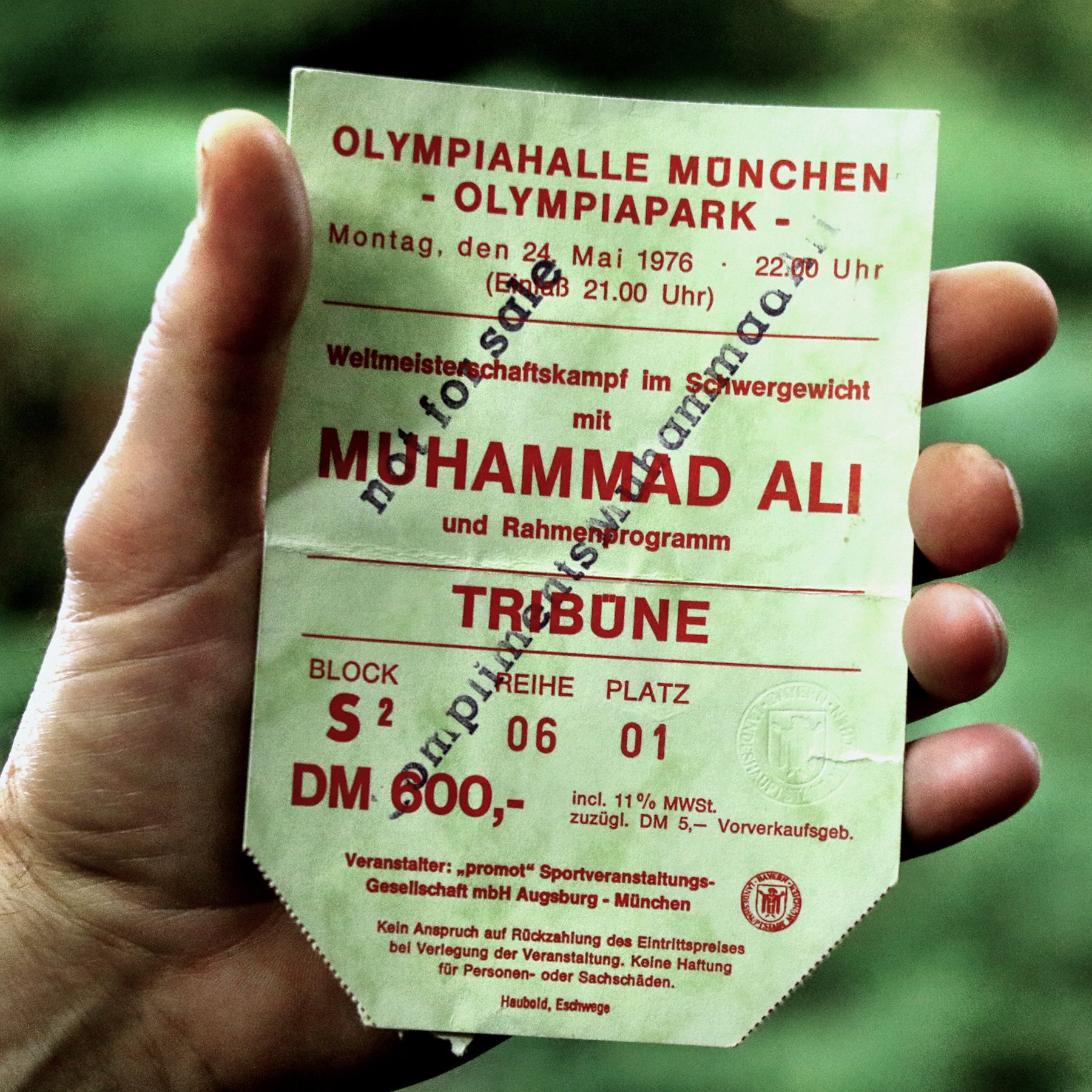 Brushes with The Greatest, image size:1800x1800