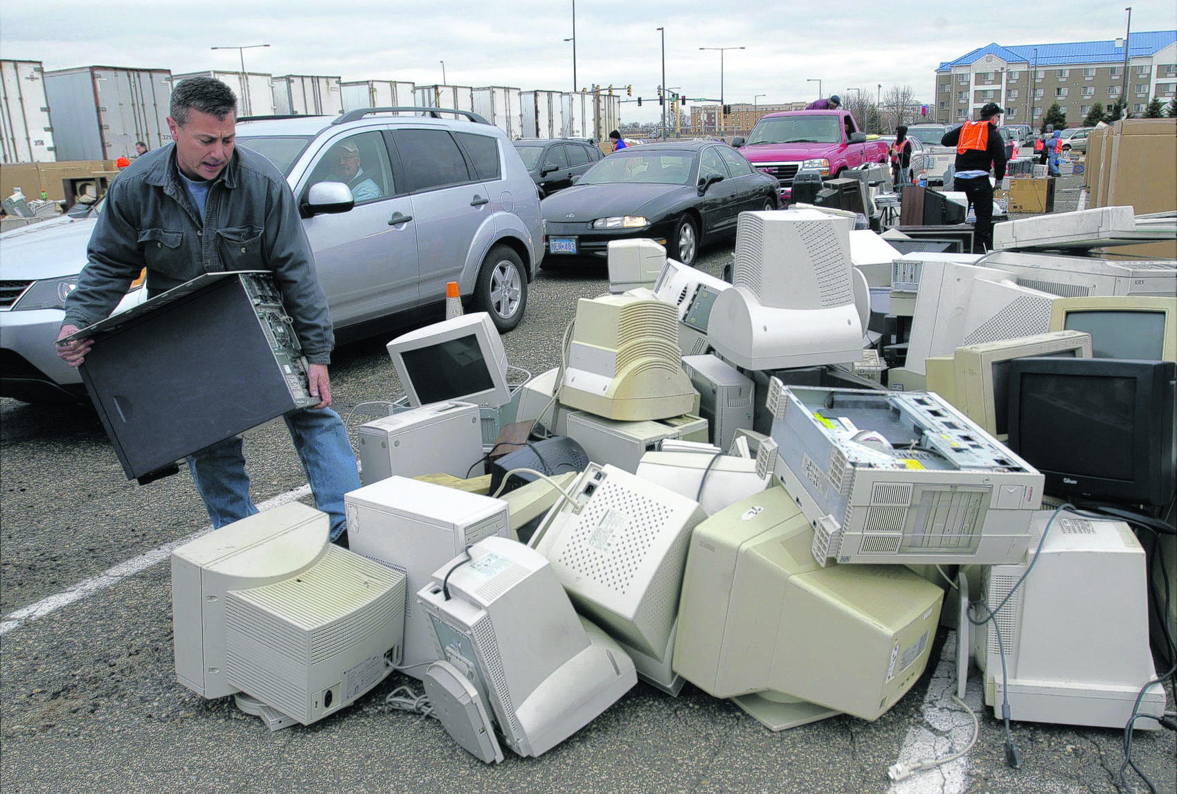 First Computer Off Van Dawn Villella AP file